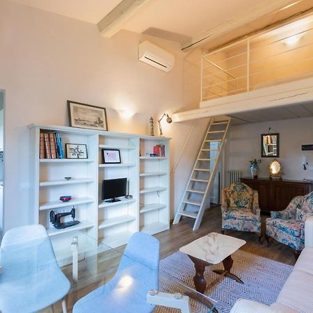 Flat Juana -Bright Apartment Santa Maria Novella فلورنس المظهر الخارجي الصورة
