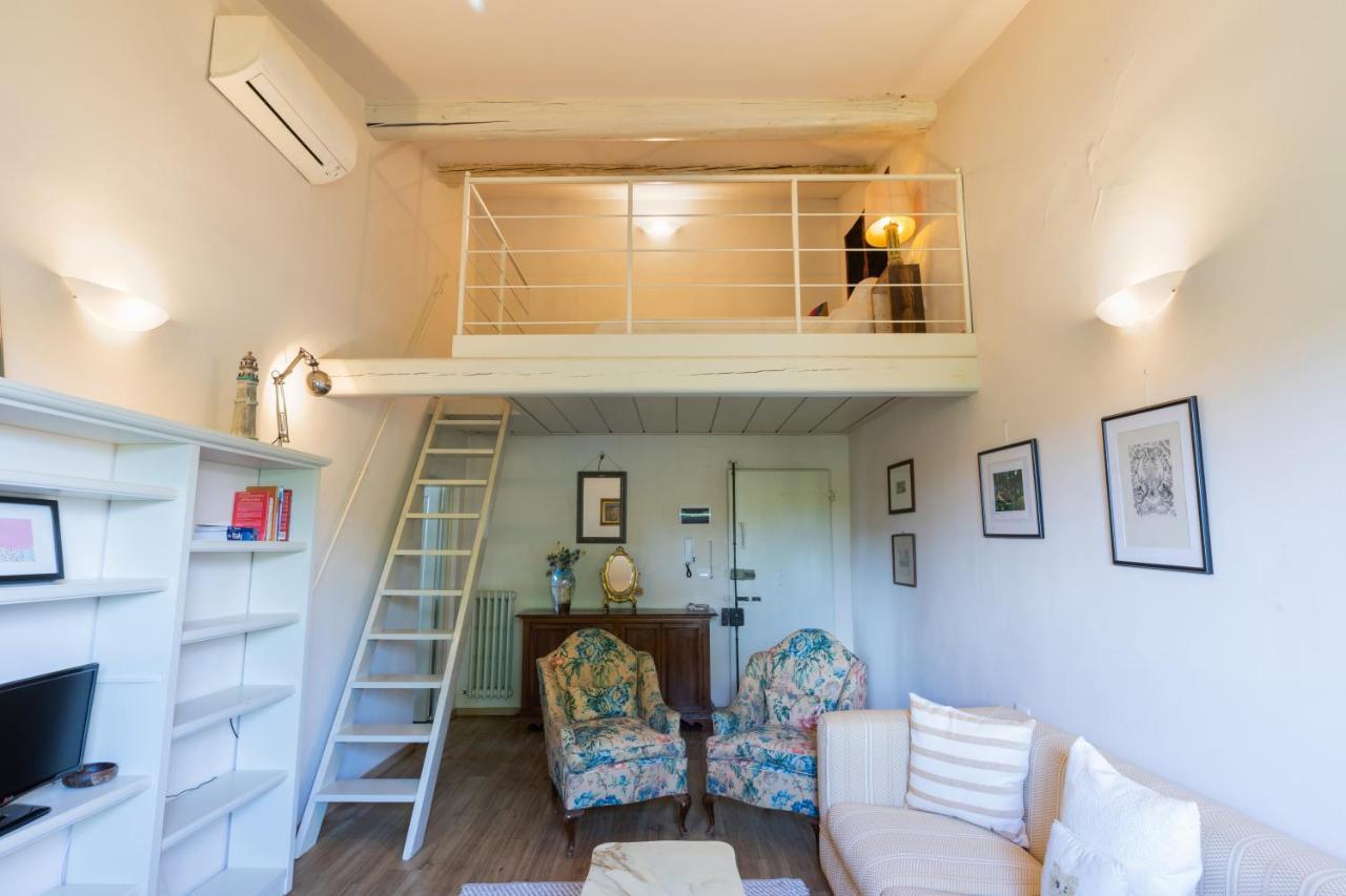 Flat Juana -Bright Apartment Santa Maria Novella فلورنس المظهر الخارجي الصورة
