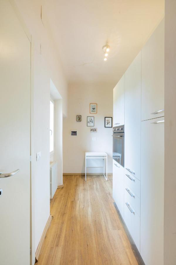 Flat Juana -Bright Apartment Santa Maria Novella فلورنس المظهر الخارجي الصورة